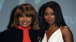 Ike turners tochter ist herausgekommen zur verteidigung ihres verstorbenen vatersund sie ike turner verweigert, tina zu schlagen. Tina Turner Erster Auftritt Seit 2009 Furs Tina Musical