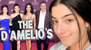 Charli grace d'amelio is an american social media personality and dancer. Tik Tok Star Charli D Amelio Is Getting A Reality Show Youtube