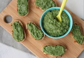 tartinade dip aux fanes de carottes et a l avocat tartinade carotte fane recette fanes de carottes