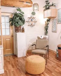 Salon Ausrustung Salon Mobel Schonheitssalon Mobel Hair Nail Salon Ausrustung In 2020 Salon Suites Decor Home Beauty Salon Salon Furniture