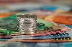Cu privire la aprobarea nomenclatorului domeniilor de formare profesională, al specialităţilor şi calificărilor pentru învăţămîntul profesional tehnic postsecundar şi postsecundar nonterţiar. Efectuarea De Operatiuni Cu Numerar De Catre Institutiile Publice Atentie La Legea Nr 70 2015