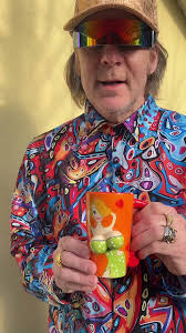 Eine 90jähtige Oma rettet Axel Stern! #humortiktok #humor #hit #top100  #party #live #pop #musik