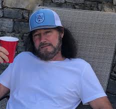 View agent, publicist, legal on imdbpro won 9 primetime emmys. David Lee Murphy On Twitter Oh Yeah When You Find Out Your Song Went 1 Another Good Reason Why Thanks To Justincolemoore Jeremy Stover Casey Beathard And Valory Music Company Thatswhywedrink Https T Co Zhlbzqi5kz