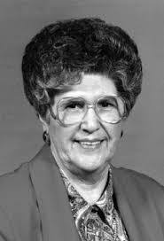 Faye Batten's Instagram, Twitter & Facebook