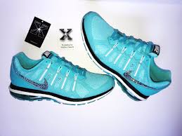 swarovskiswoosh hashtag on Twitter