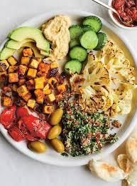 Tofu Au Confit D Oignon En Assiette Mezze Recette Recette Tofu Recette Et Confit Oignon