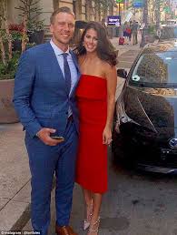 Tori foles, wife of jacksonville jaguars quarterback nick foles, announced in an emotional instagram post wednesday that the couple had miscarried. Tori Foles Opens Up About Blood Flow Disorder Often Misdiagnosed As Depression Daily Mail Online