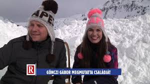 Az édesanya az első négy hónapban gyomorégéssel, egész napos hányingerrel küzdött. Eloszor Adott Interjut Gonczi Gabor Felesege