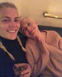 Busy Philipps and Michelle Williams: The Sweetest Moments of Their Amazing  Friendship