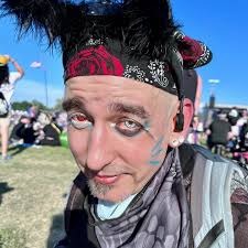 Chatting with Halestorm