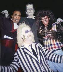 When your performers are supposed to. Wally Wingert S Wonderfully Wacky World On Twitter Tbt Throwback Thursday To When I Was Beetlejuice At Universal Studios In The Rock Roll Extravaganza Beetlejuice S Rockin Graveyard Revue Though It Was More