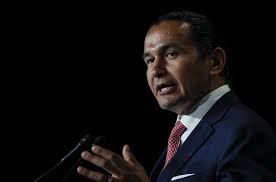 Bisons football coach Brian Dobie to retire at season's end