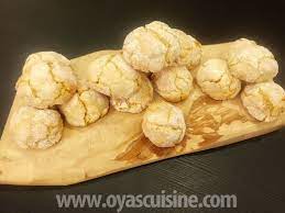 badem unlu kurabiye amaretti kurabi ye yemek tarifleri tatli
