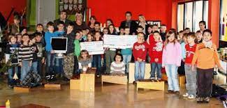 Sicherheit steht dabei an erster stelle, durch modernste. Spende Der Sparda Bank Treuchtlingen Fur Kita Und Grundschule Gemeinde Solnhofen