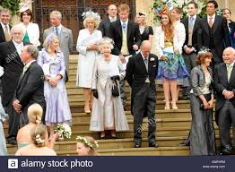 While the beers and the food. Royalty Peter Phillips Und Herbst Kelly Hochzeit St Georgs Kapelle Windsor Castle Stockfotografie Alamy