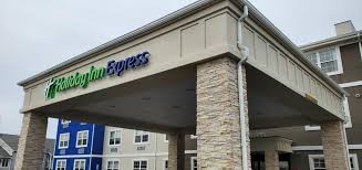 39% (101) hotel location & nearby attractions. Holiday Inn Express Plymouth