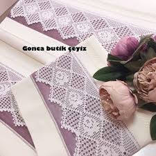 En Fazla Yaptigimiz Nevresimlerimizden Biri Ipek Kolber Nevresim Sevgili Yagmur Koc Un Danteliyle Hazirlandi Bu Sefer Biryumakumu Dantel Nevresim Tig Isleri