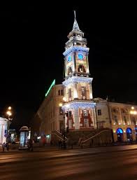 Suchen sie einen flug nach sankt petersburg? Ein Spaziergang Entlang Der Newski Allee