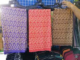 Menjual aneka kraftangan sarawak,tikar sarawak,kain batik sarawak,pua kumbu sarawak berkualiti harga terendah,kain pasang ela batik sarawak,kek lapis sarawak dan produk kraftangan sarawak. Kain Batik Sarawak 2 Meter Rm25 00 Gee Tribal Boutique Facebook