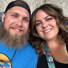 Why is my Glastron boat's fuel pump not working after repair?