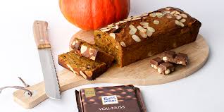 Überall findet man im herbst die ganzen kürbis rezepte, warum nicht auch mal im dezember einen tollen kürbis schoko kuchen. Ritter Sport Blog