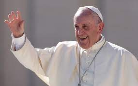 Francisco habló también de sus neurosis, a las que describió como una mezcla de ansiedad y de además, compartió que, desde que fue nombrado papa, tiene un profesional designado a cargo de. Papa Francisco Antes De Ser Sacerdote Era Jorge Mario Bergoglio