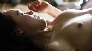 Ellen Page Naked & Erotic Sex Scenes in Into the Forest - Celebrity Movie  Blog