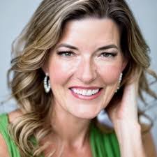 Carla Sledge's Instagram, Twitter & Facebook