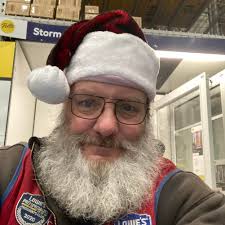 Has anyone seen a left-handed chainsaw?