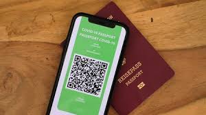 Un Codigo De Barras Qr Para Viajar Libremente Asi Sera El Nuevo Pasaporte De Vacunacion De La Union Europea