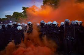 Bildergebnis für Matthew Abbott