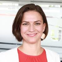 Barbara Prahl's Instagram, Twitter & Facebook