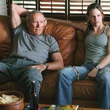 Și cât de zgâriată trebuie să fie poza? Million Dollar Baby O FatÄƒ De Milioane 2004 Film Cinemagia Ro