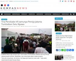 Persib #persija #liga1 duel panas antara persib bandung dan persija jakarta selalu di tunggu tunggu pecinta sepakbola. Salah Seorang Suporter Meninggal Pada Laga Tira Persikabo Vs Persija Turnbackhoax