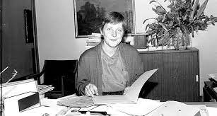 Select the subjects you want to know more about on euronews.com. Face Cachee De La Jeunesse D Angela Merkel Le Temps