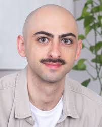 Sam Abboud's Instagram, Twitter & Facebook