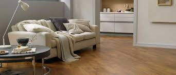 Today i'm sharing affordable vinyl plank flooring reviews from a homeowner. Karndean Luxury Vinyl Flooring Reviews