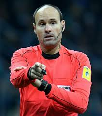 Manchester city's manager pep guardiola has claimed he is unconcerned about antonio mateu lahoz taking charge of the champions league final. Ydv Kijw 1htkm