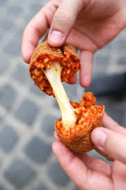Average rating over the last 12 months, available offers, distance, ability to make a reservation instantly via thefork, table availability, accolades in famous guides, and compliance with our standards (including the number of cancellations by the restaurant). The 20 Best Rome Restaurants 2020 Female Foodie
