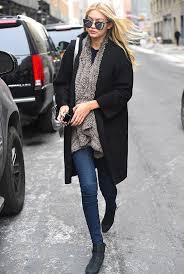 Gigi hadid's easygoing style lends itself perfectly to athleisure outfits. Gigi Hadid S Must Have Pieces The Booklet