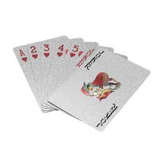¡en juegosdiarios.com los tenemos todos! Baraja Naipes Poker Inglesa Impermeable Plasticas Dorado Negro Plata Veraly