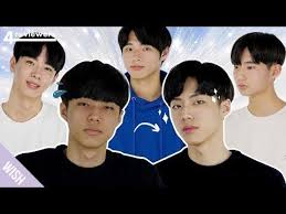 Korean Guys Try K Pop Idol Makeup Beauty Products For The First Time 4 Reviewers Youtube Best Korean Makeup Beauty Makeup Korean Men