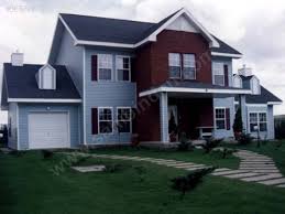 Her ne kadar dış cephe boya renkleri arasında iddiasız bir renk olsa koyu renkli daire kapısı ve daha gerilerde görünen açık gri duvarlar ile rutin. Filli Boya Bej Pembe Rengi Ev Dekorasyon Fikirleri Dekor Sarayi