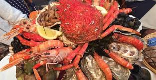 5 Restos Malouins Ou Manger Des Fruits De Mer Et Du Homard Saint Malo Maville Com