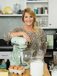 Recipes from my family to yours by trisha yearwood. Trisha Yearwood Premieres 10th Season Of Food Network Series Trisha S Southern Kitchen Article Photos