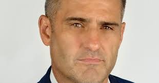 David Arbuckle's Instagram, Twitter & Facebook