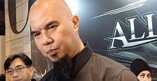 Sinopsis Series 'Duren Jatuh' yang Dibintangi Zoe Abbas Jackson, Nino  Fernandez, hingga Arya Mohan