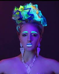 Featured Artist: Emma Porcellato