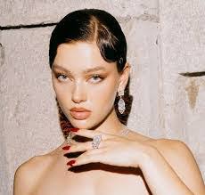 Vanessa Alexander's Instagram, Twitter & Facebook