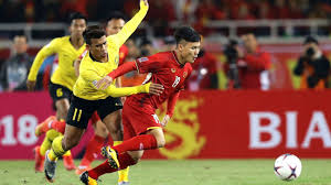 He mostly plays as a winger but he is also able to play as a striker. Phbdokjxl3upcm